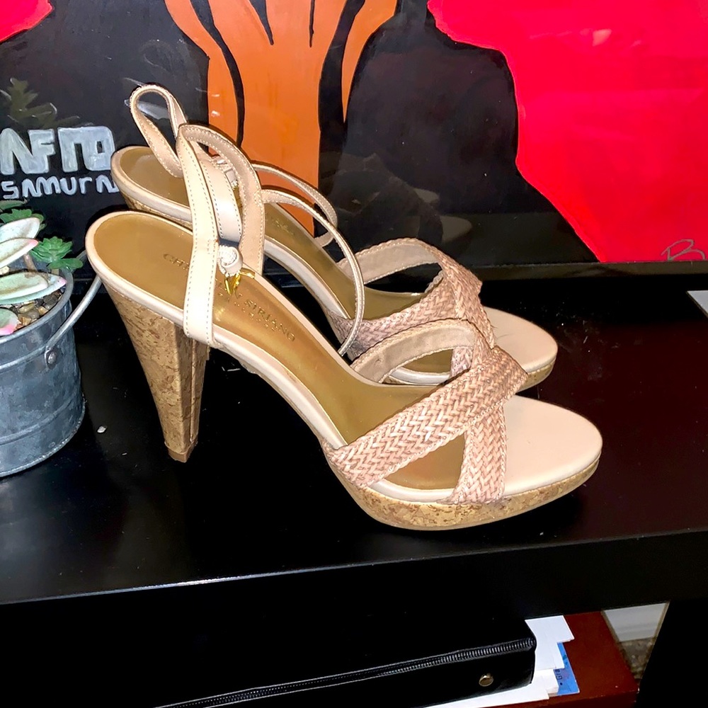 Heels , Tan nude color